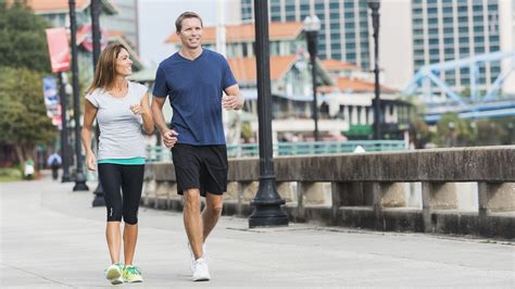 Cuántos Pasos Hay Que Caminar Por Día Según La Edad Para Vivir Más Y Mejor Infobae