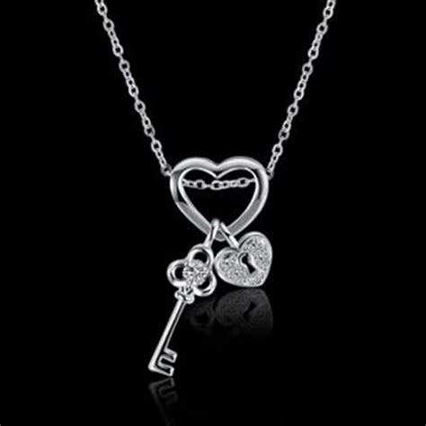 Womens 925 Sterling Silver Cz Crystal Key Love Heart Pendant Necklace Ne85 Ebay