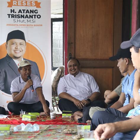 Atang Trisnanto Dengarkan Curhatan Warga Saat Gelaran Reses Dprd