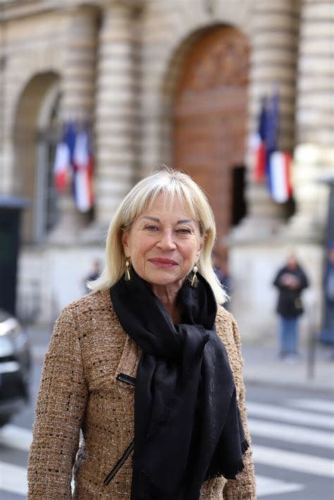 Catherine Dumas Lue Pr Sidente Du Groupe Changer Paris Au Conseil De