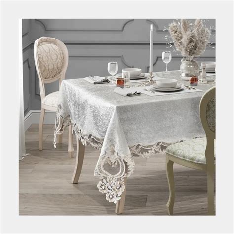 Скатерть с салфетками flora цвет: кремовый эфор из велюра