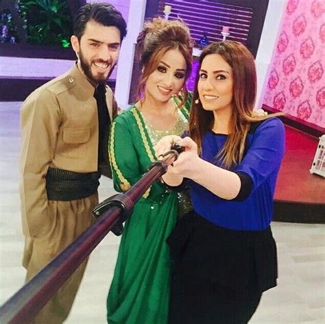 7 Hot Sexy Evin Aso Bikini Pics