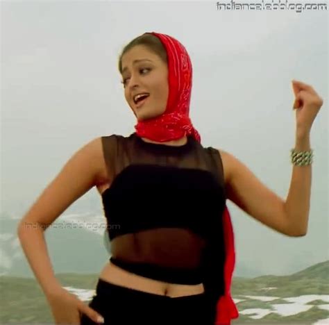 Aishwarya Rai Bollywood Celeb Dapk 9 Hot Hd Captures Indiancelebblog