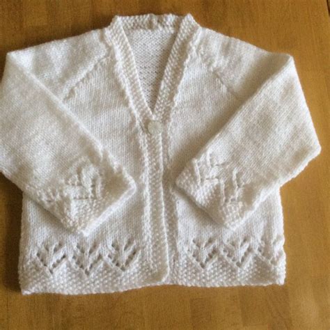 Cardigans and Jumper in Sirdar Supersoft Baby DK - 3101 - Downloadable ...