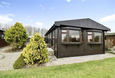 Discover Park Bungalows For Sale In Lincolnshire Near Lincoln