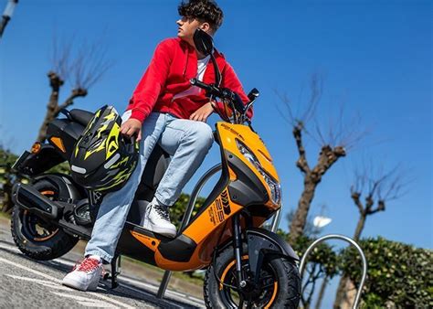 Gebrauchte Und Neue Peugeot Streetzone Naked Motorr Der Kaufen