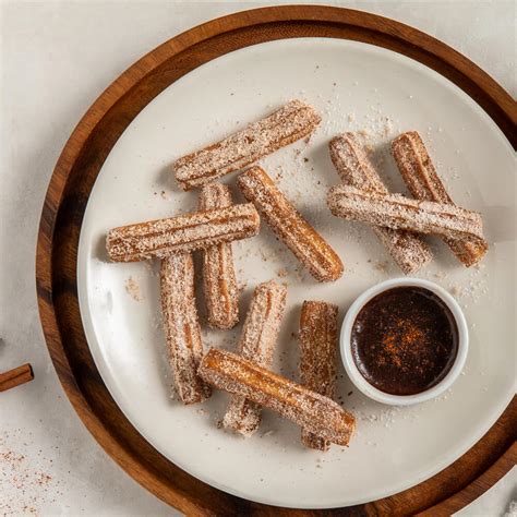 Sweet Cinnamon Churros with Spicy Chocolate Sauce - Splenda®