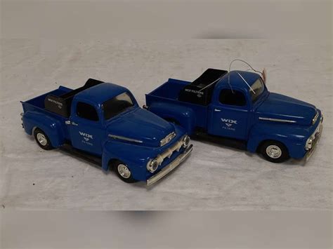 Ertl Replica Ford Pickup Trucks W Wix Filters Dana Decals