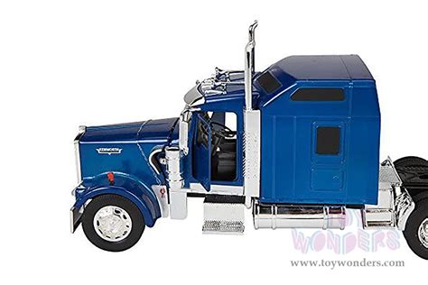 New Ray Long Haul Trucker Kenworth W Flatbed With Forklift And