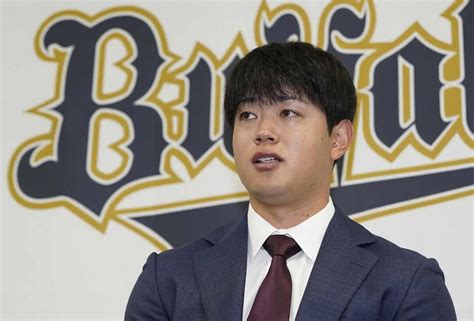 契約更改を終え、会見するオリックス・太田椋（撮影・中辻 颯太） ― スポニチ Sponichi Annex 野球