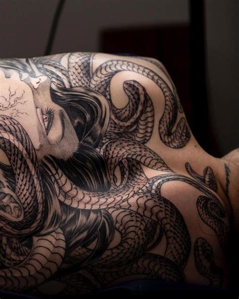 Medusa Girl's Full Back Tattoo | Best Tattoo Ideas For Men & Women