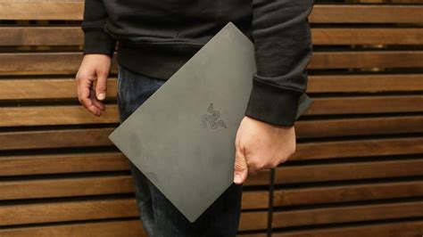 Razer Blade Stealth 2019 - CNET