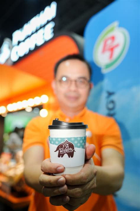 50 ยังแจ๋ว กาแฟพันธุ์ไทย” เปิดรับสมัคร บาริสต้าวัยเก๋า”