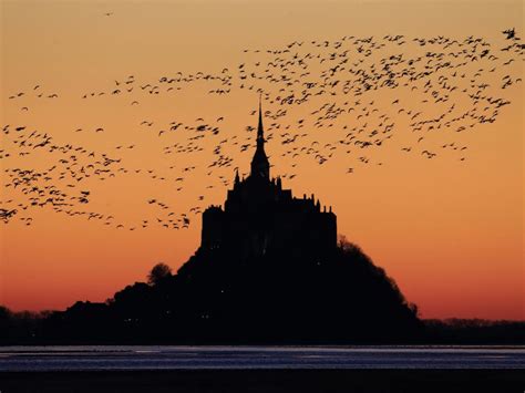 Les derniers mystères du Mont Saint Michel MONT SAINT MICHEL