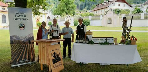 Wein Tiroler Weine Begeistern Bei Weinpr Sentation Im Stift Stams