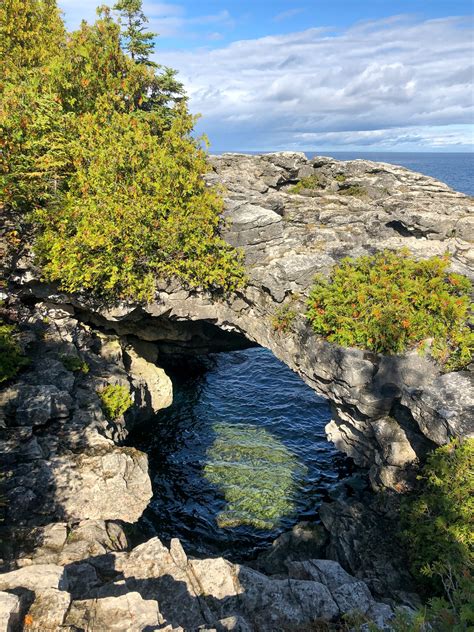 A Complete Guide to Visiting The Grotto in Tobermory (Updated March 2021)