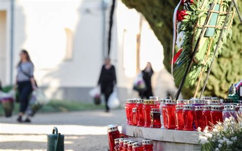 Blagdan Je Svih Svetih Dan Kad Slavimo Sve Kanonizirane Svece