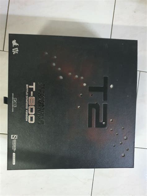 Hot Toys Dx T Battle Damaged Terminator Hobbies Toys Toys Games On Carousell