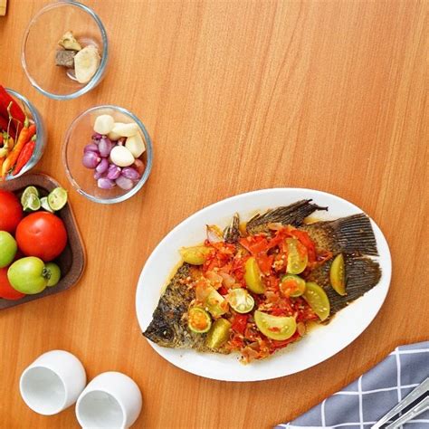 Resep Sambal Pecak Khas Betawi Pedas Segar Dan Bikin Lahap Makan