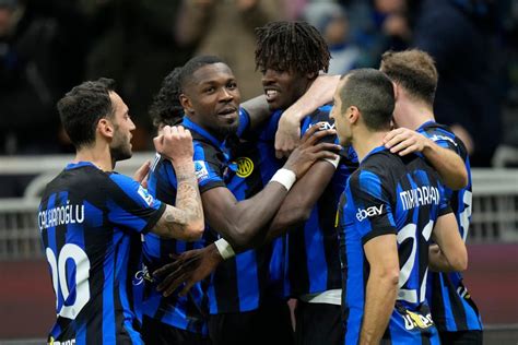 Inter Juve Battle For Winter Title As Serie A Reaches Midway Point Fmt