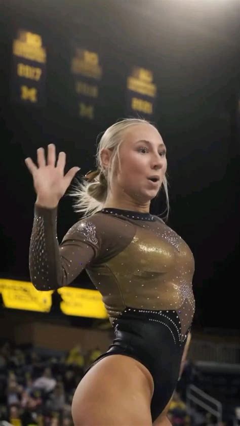 Cassie St Clair Of Western Michigan In 2024 Gymnastics Stretches Gymnastics Photography