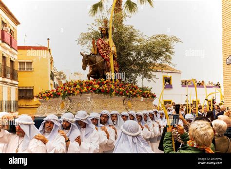 Almuneca Espa A La Semana Santa En Almuneca Espa A Comienza Con El