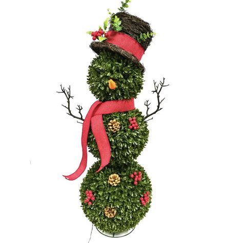 Outdoor Christmas Topiary Trees 2022 – Get Christmas 2022 Update