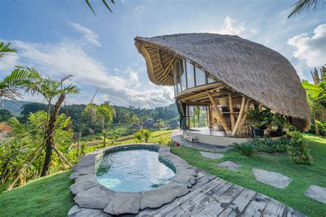 13 Bali Bamboo House Hotels and Villas for a Perfect Eco-Getaway