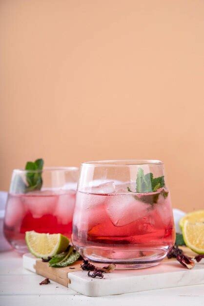 Premium Photo Hibiscus Margarita Drink With Ice Lime And Mint