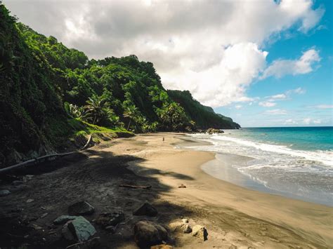 La Martinique Une Le Encore Sauvage City Guide Oh Et Puis