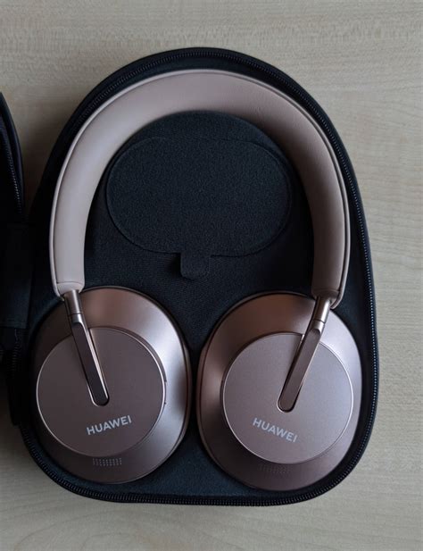 HUAWEI FreeBuds Studio - Review - Technium