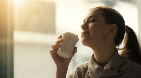 運動する30分前にコーヒーを飲むと脂肪燃焼効果が高まります｜筋肉部