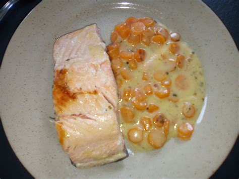 Pavé de saumon et carottes à la crème au cookéo Mes Meilleures