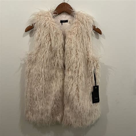 Dex Jackets Coats Nwt Dex Faux Fur Cream Nude Fuzzy Outer Vest With Pockets Boho Neutral