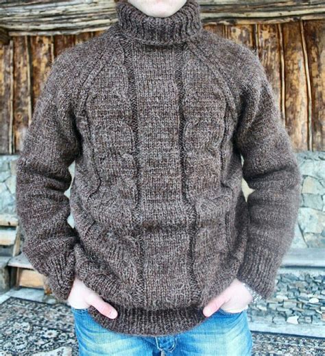 Мужской свитер из собачьей шерсти - 82 фото