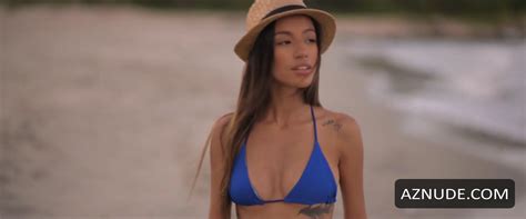 DANIELA ESCALONA Nude AZNude