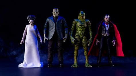 UNIVERSAL MONSTERS ACTION FIGURES • The Pop Insider