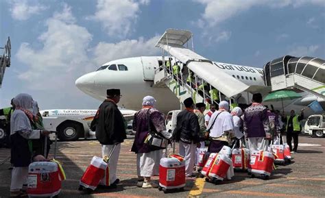 Garuda Indonesia Delay Parah Akibat Bodi Pesawat Penyok Kemenag