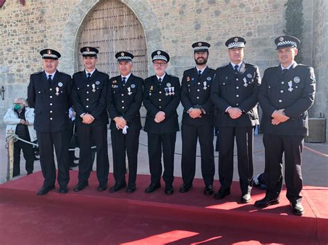 Seis Agentes De La Policía Local De Alcázar Recibieron La Condecoración