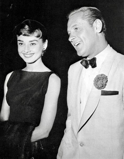 Audrey Hepburn and William Holden in Sabrina Golden Age Of Hollywood, Classic Hollywood, Old ...