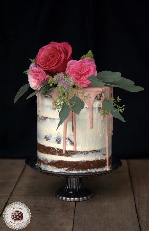 Naked Cake Con Flores Frescas Fresh Flowers Naked Cake Mericakes Cake Designer