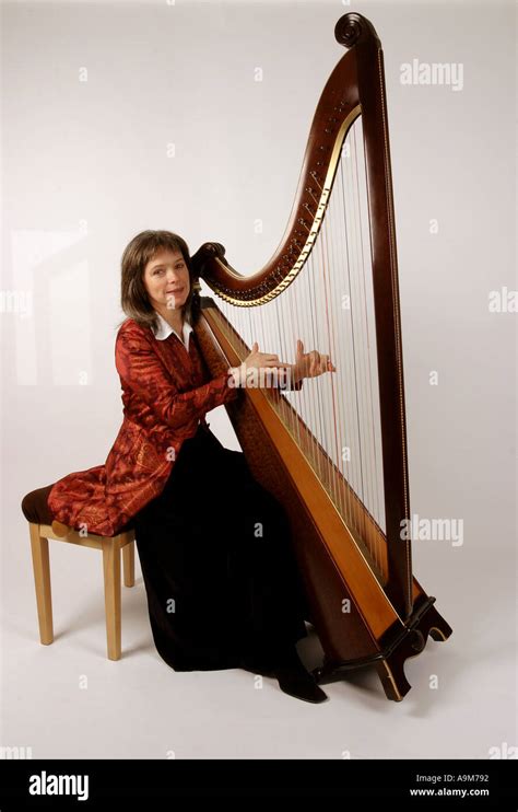 Harp Instrument Hi Res Stock Photography And Images Alamy