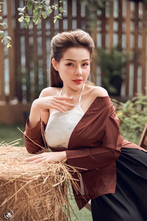 Ngân 98 khóc thét em trai gửi hình hậu chuyển giới nói 1 điều nghe xót xa Hot KOLs Đời sống