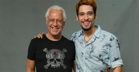 Filho De Antonio Fagundes Bruno Fagundes Revela Que J Sofreu Viol Ncia Por Ser Gay Em Forte