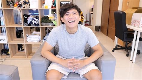 H A T Ch C Ti C T M B N V I Hot Girl Nam Streamer G Y S C Khi B Ng K O T M C Bikini