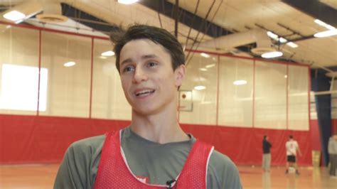 Herren Jr. making his own name as a high school basketball star | WJAR