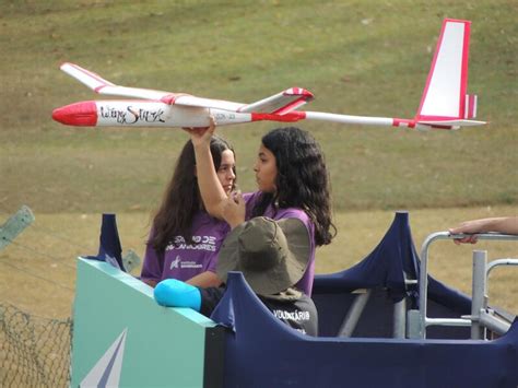 Estudantes de escolas públicas participam de campeonato de