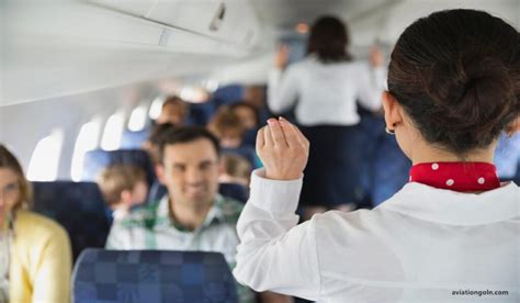 In Flight Services And Cabin Crew Responsibilities Flight Operations Aviation Gurukul Goln