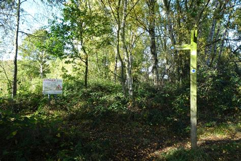 Sign On Heslington Common Ds Pugh Cc By Sa Geograph Britain