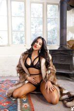 Gorgeous Brunette Model Lena Nersesian In High Heels Baring It All 10 Photos
